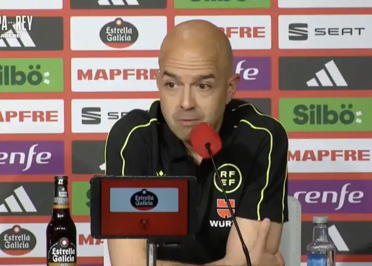 Rueda de prensa árbitros España